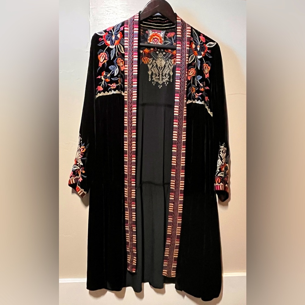 Johnny Was Black Velvet Kimono M Jacket Embroidered Cardigan coat